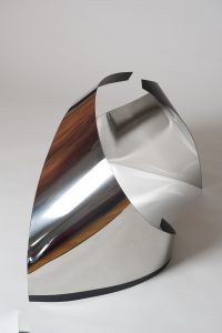 Joe Gitterman, "Duo 3," mirrored stainless steel, powder coating on non-mirrored side
