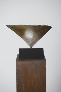 Joe Gitterman, "Leap 3," patinated bronze, black painted aluminum base