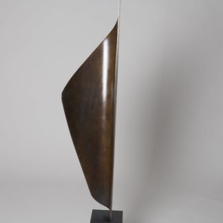 Joe Gitterman, "On Point 2", patinated bronze, black painted aluminum base