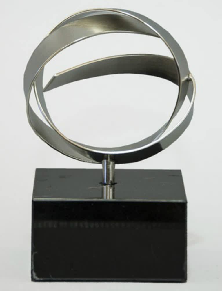 Joe Gitterman, "Miniature Healing Knot," stainless steel